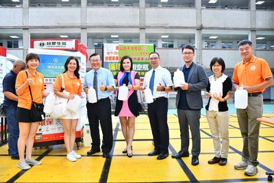 20240907 與台塑生醫攜手推動環保減塑「洗衣潔精智慧補充站」活動