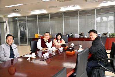 20241224 接待檳城鍾靈國民型華文中學藍年豐校長1