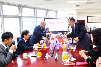 20221123 日本學校法人明星學園浦和學院高等學校蒞校參訪
