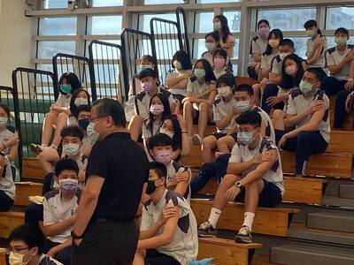 20210923 關心高中部學生校園BNT疫苗接種