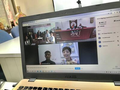 20210512 與美國緬因中央中學雙聯文憑課程合作簽約儀式(視訊簽約)