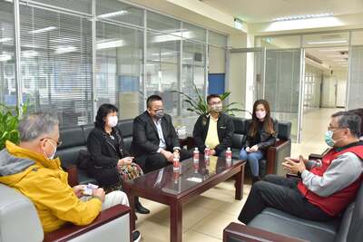 20211123 樂利國小校長與會長蒞校參訪