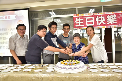 20160530六月份慶生餐會