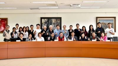20190327 校務評鑑 第一次自我評鑑小組會議