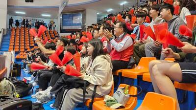 20250210 親臨HBL比賽現場為男女籃加油
