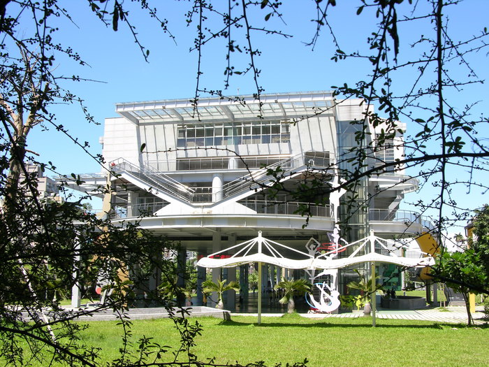 41-行健館外觀